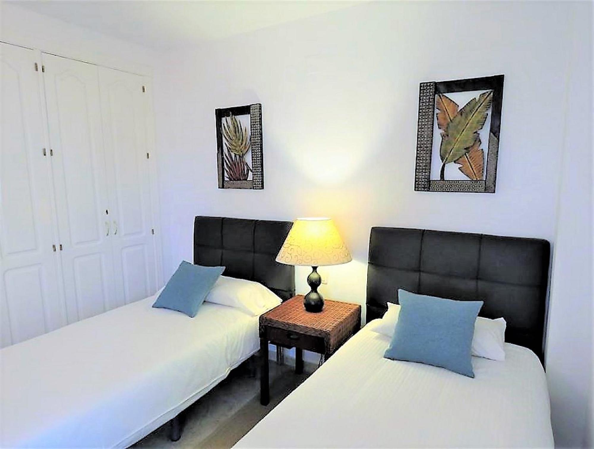 Los Naranjos Close To Puerto Banus Marbella Exterior photo